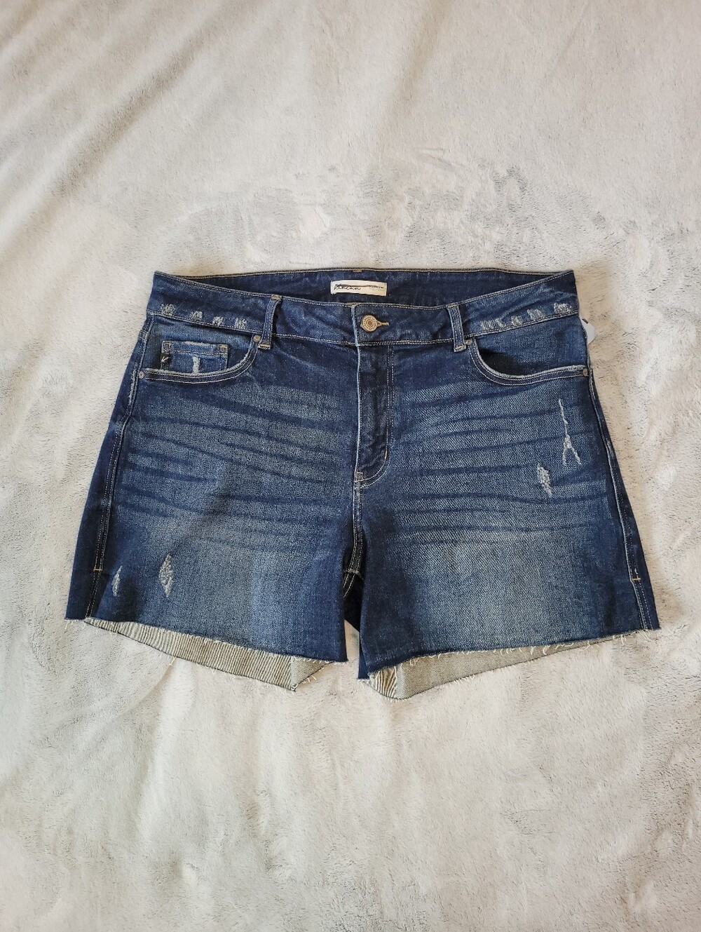KanCan Womens Plus Size 20 Exclusively For Maurices Distressed Denim Jean Shorts